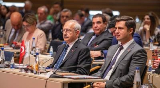 Soyer'den Kılıçdaroğlu ve CHP yönetimine İzmir sunumu