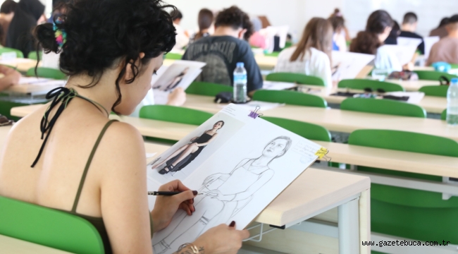 DEÜ GÜZEL SANATLAR FAKÜLTESİ'NE REKOR BAŞVURU