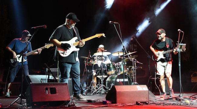 FOÇA 'TÜRKİYE TİYATRO BULUŞMASI'NA EV SAHİPLİĞİ YAPIYOR