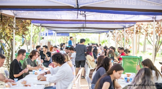 Sekizinci gençlik kampı Çandarlı'da 