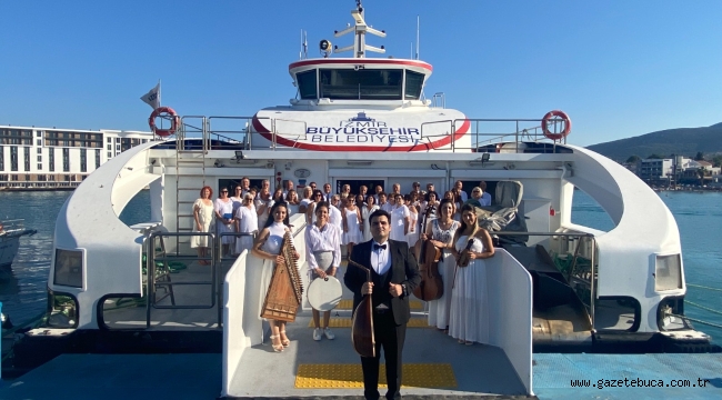 Yaz seferleri şarkılarla renklendi 