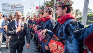 Başkan Soyer gaziler için düzenlenen törene katıldı