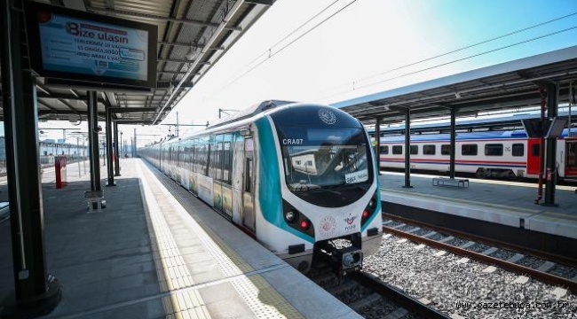  İzban Marmaray ve Başkentray ile 2 milyara yakın yolcu seyahat etti