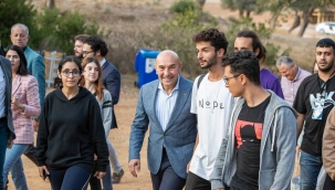 Başkan Soyer "Gençler Suyu Konuşuyor" temalı gençlik kampını ziyaret etti