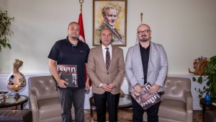 Başkan Soyer ödüllü tasarımcıları ağırladı