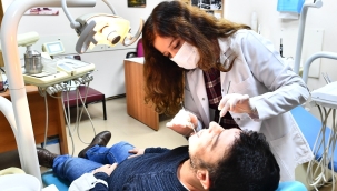 Ağız ve Diş Sağlığı Haftası'nda Eşrefpaşa Hastanesi diş hekiminden uyarı: 6 ayda bir periyodik kontrol şart
