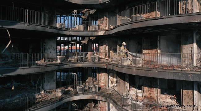 İzmir'deki yangının boyutu gün ağarınca ortaya çıktı