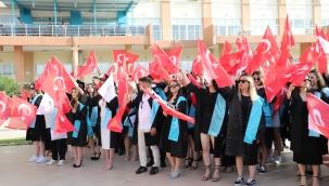 BAŞKAN DEVECİLER: "GENÇLERİMİZ GELECEĞİMİZDİR"