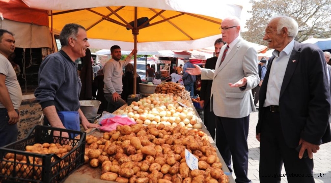 Başkan Kurt Seyitgazi'de esnaf ve vatandaşla buluştu