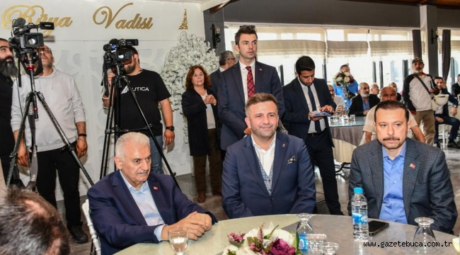 BİNALİ YILDIRIM VE MAHMUT ATİLLA KAYA BUCA ÇIKARMASI