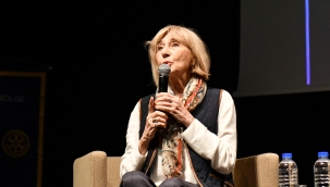 Ayşe Kulin, edebiyatseverlerle buluştu