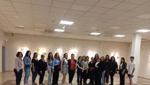  "Cumhuriyetin İlk Yıllarında Giyim Stilleri İzmir 1920'ler" 