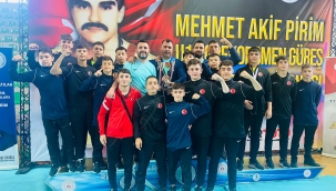 Manisa Güreş Eğitim Merkezi Rize'de Türkiye Şampiyonu oldu