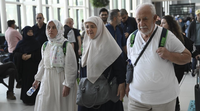 Hacıların yurda dönüşleri başladı