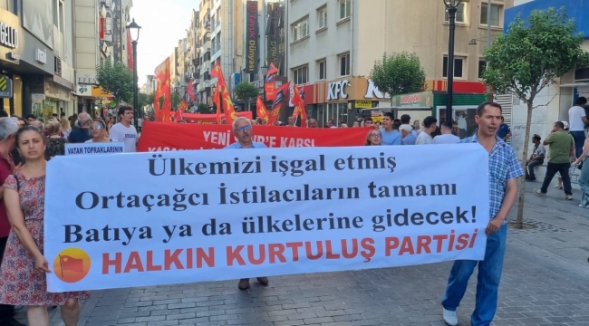 İZMİR'DE SIĞINMACI PROTESTOSU: YA BATI'YA YA DA ÜLKELERİNE GİDECEKLER!