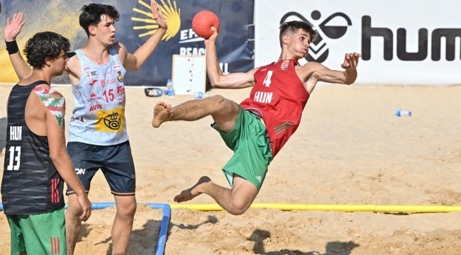 İzmir'deki 17 Yaş Altı Avrupa Plaj Hentbolu Şampiyonaları tamamlandı