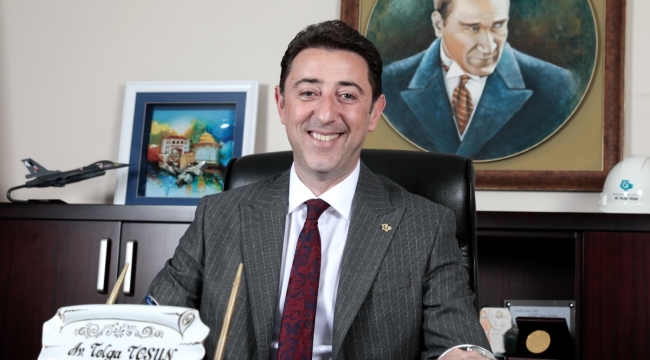 Bandırma Belediye Başkanı Av. Tolga Tosun, 30 Ağustos Zafer Bayramı'nı yayınladığı mesaj ile kutladı.