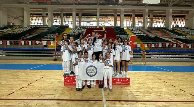 Büyükşehir Sporcularından Taekwondo'da 15 Madalya Birden