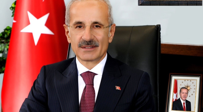 ULAŞTIRMA VE ALTYAPI BAKANI SN. ABDULKADİR URALOĞLU'NUN   30 AĞUSTOS ZAFER BAYRAMI MESAJI