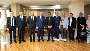 Büyükakın, Padang Belediye Başkanını ağırladı