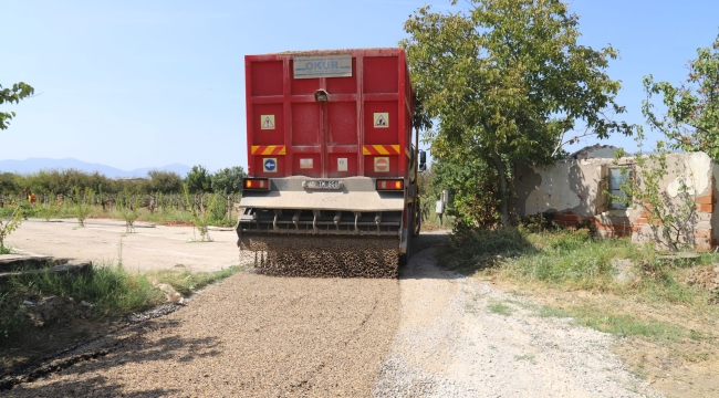 Turgutlu Belediyesi Ekiplerinden 55 km'lik Asfalt Çalışması