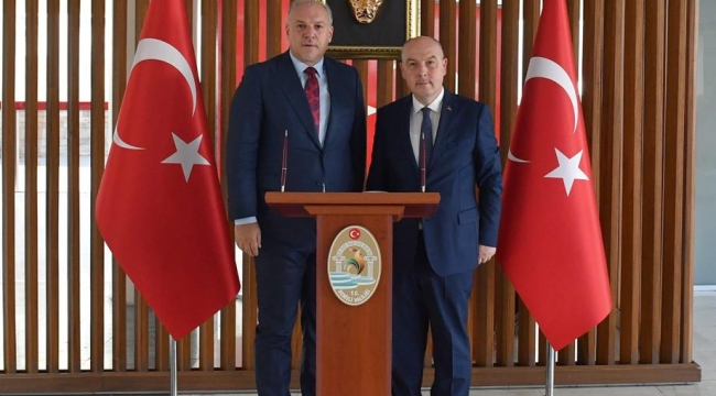 VALİMİZ ÖMER FARUK COŞKUN, KOSOVA CUMHURİYETİ BÖLGESEL KALKINMA BAKANI FİKRİM DAMKA İLE BİR ARAYA GELDİ