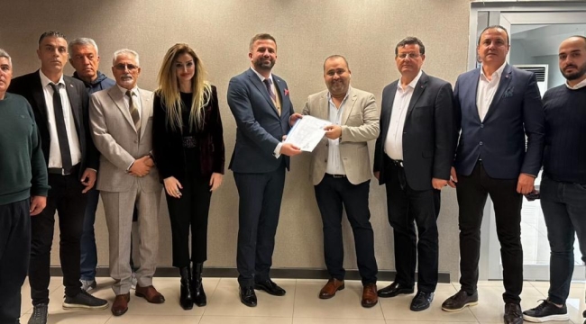 Hakan Kalfaoğlu Buca Belediye Başkanlığı için resmen aday adayı