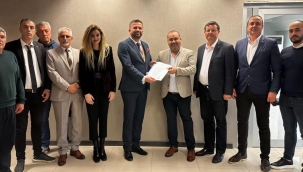 Hakan Kalfaoğlu Buca Belediye Başkanlığı için resmen aday adayı