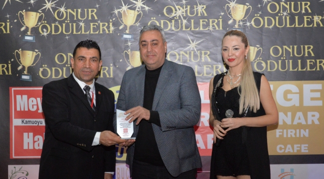 ABDÜRRAHİM ERTAŞ  ÖDÜLÜNÜ ALDI