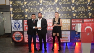 DENİZ ÇELİK ÖDÜLÜNÜ ALDI