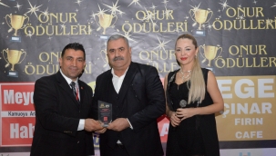 MEHMET ADIYAMAN ÖDÜLLÜNÜ ALDI