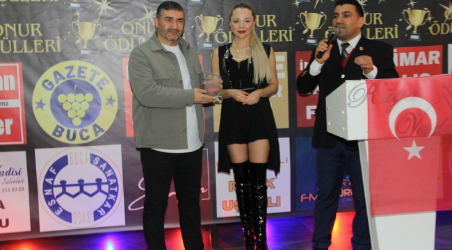 NURETTİN AKMEŞE ÖDÜLÜNÜ ALDI