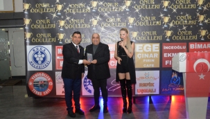 TACETTİN SICAK ÖDÜLÜNÜ ALDI