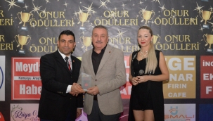 ZİYA AKSU ÖDÜLÜNÜ ALDI