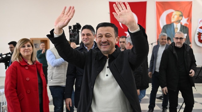 Hamza Dağ, İzmir'de STK temsilcileriyle buluştu