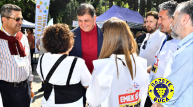 Başkan Cemil Tugay İzmir Tabip Odası seçimlerinde oyunu kullandı