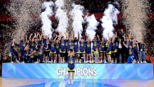 Fenerbahçe Alagöz Holding, üst üste ikinci kez Euroleague şampiyonu