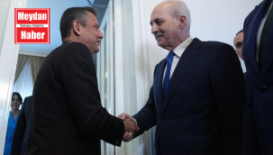 KURTULMUŞ, YENİ ANAYASA MESAİSİNE ÖZGÜR ÖZEL'İ ZİYARETLE BAŞLADI