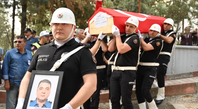 Şehit Başkomiser Üçgül ve Komiser Özer toprağa verildi