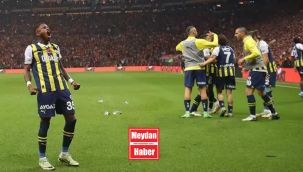 DEV DERBİ FENERBAHÇE'NİN | Galatasaray - Fenerbahçe maçı sonucu: 0-1 | Fenerbahçe deplasmanda Galatasaray'ı tek golle mağlup etti