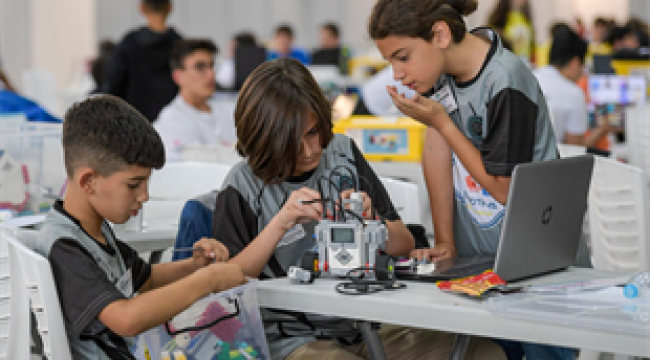 Dünya Robot Olimpiyatı Türkiye 2024'te kazananlar belli oldu