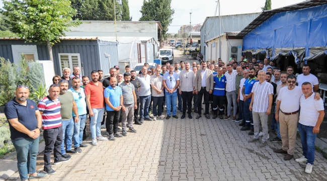 Buca Belediyesi'nde bayramlaşma