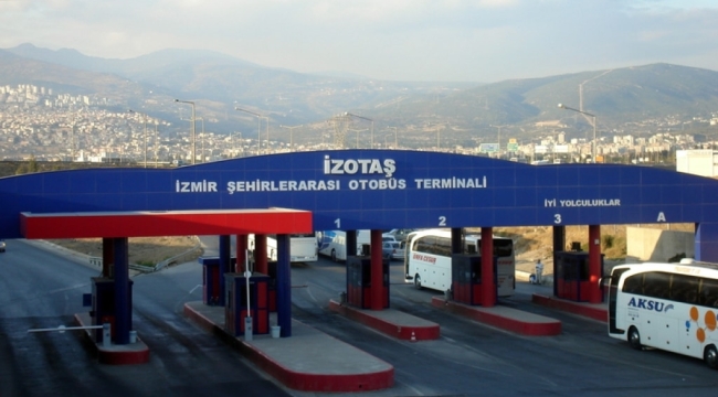 İzmir Otogarı'nda biletler tükendi, günde bine yakın araç çıkış yapıyor