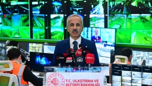 ULAŞTIRMA VE ALTYAPI BAKANI ABDULKADİR URALOĞLU:  "VATANDAŞLARIMIZIN HUZUR İÇİNDE BAYRAM TATİLİ YAŞAMASI İÇİN YOLLARIMIZDA BÜTÜN TEDBİRLERİ ALDIK"