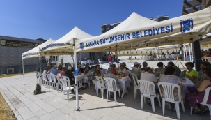 BAŞKENTLİ EMEKLİLER TANITIM TOPLANTISINDA BİR ARAYA GELDİ