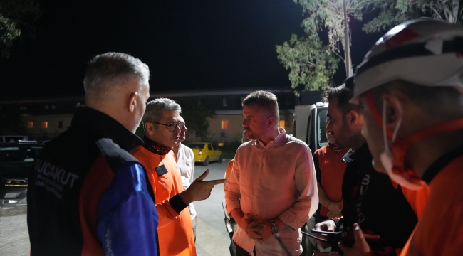 BUCA BELEDİYESİ YANGININ ORTASINDA KALAN CANLARA KUCAK AÇTI