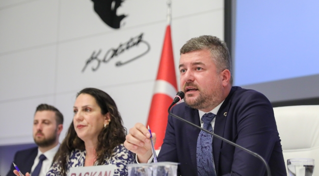 "Bütün iyi niyetimizle Şirinyer Pazar Yeri'nin açılması için çalışıyoruz"