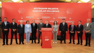 BÜYÜKŞEHİR BELEDİYE BAŞKANLARI İSTANBUL'DA BİR ARAYA GELDİ