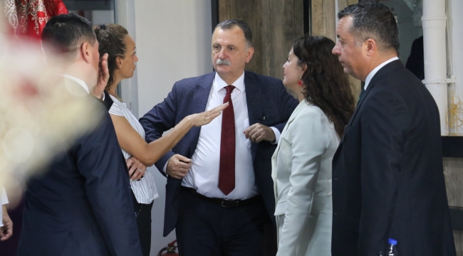 YUNUSEMRE'DEN YUVA KURMAK İSTEYEN ÇİFTLERE DESTEK