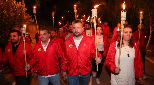 Başkan Görkem Duman, Bucalı gençlerle Kocatepe'de